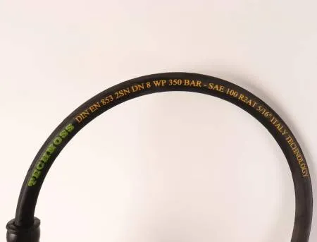 картинка Шланг для АВД 2-х оплеточный d-8мм 10 м с защитными ручками (металл) 