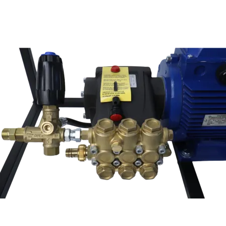 картинка LUXOR 90.250 BP Аппарат высокого давления стационарный на раме 