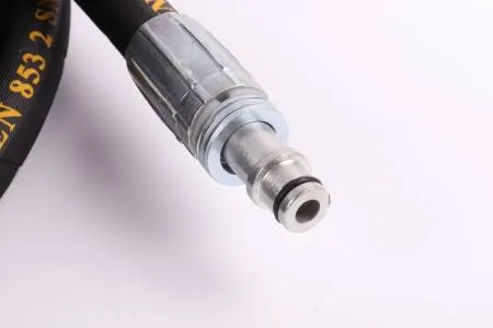 картинка Шланг для АВД 2х оплёточный. Гайка - штуцер 11мм. длина 15м 