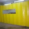 картинка Штора желтая с окном для автомоек  из армированной ПВХ ткани, плотность  630 гр/м2 для автомойки