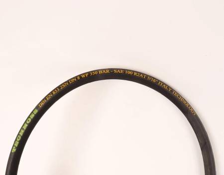 картинка Шланг для АВД 2-х оплеточный d-8мм 15 м с защитными ручками (металл) 