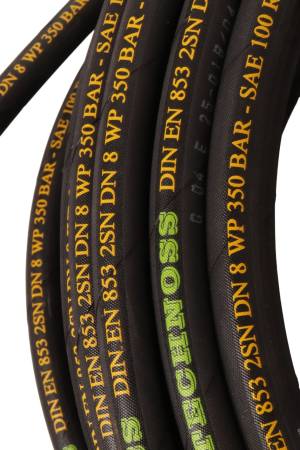 картинка Отрез шланга для АВД 2-оплеточный облегченный, диаметр 8 мм длина 10 м без фитингов 